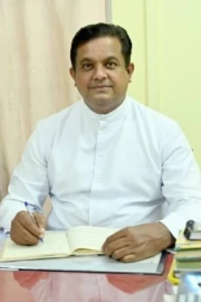 Fr Lawrence Mascarenhas